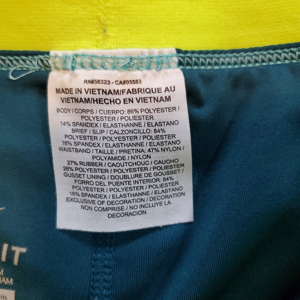 Nike DRI-FIT Running Shorts with extra coverage - Picture 6 of 7